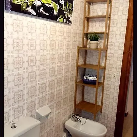 Bahia Dorada Ideal Jovenes Салоу